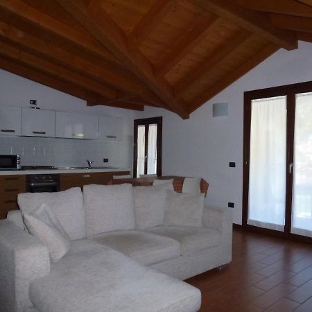 Casa Marck Apartment Maccagno Exterior photo